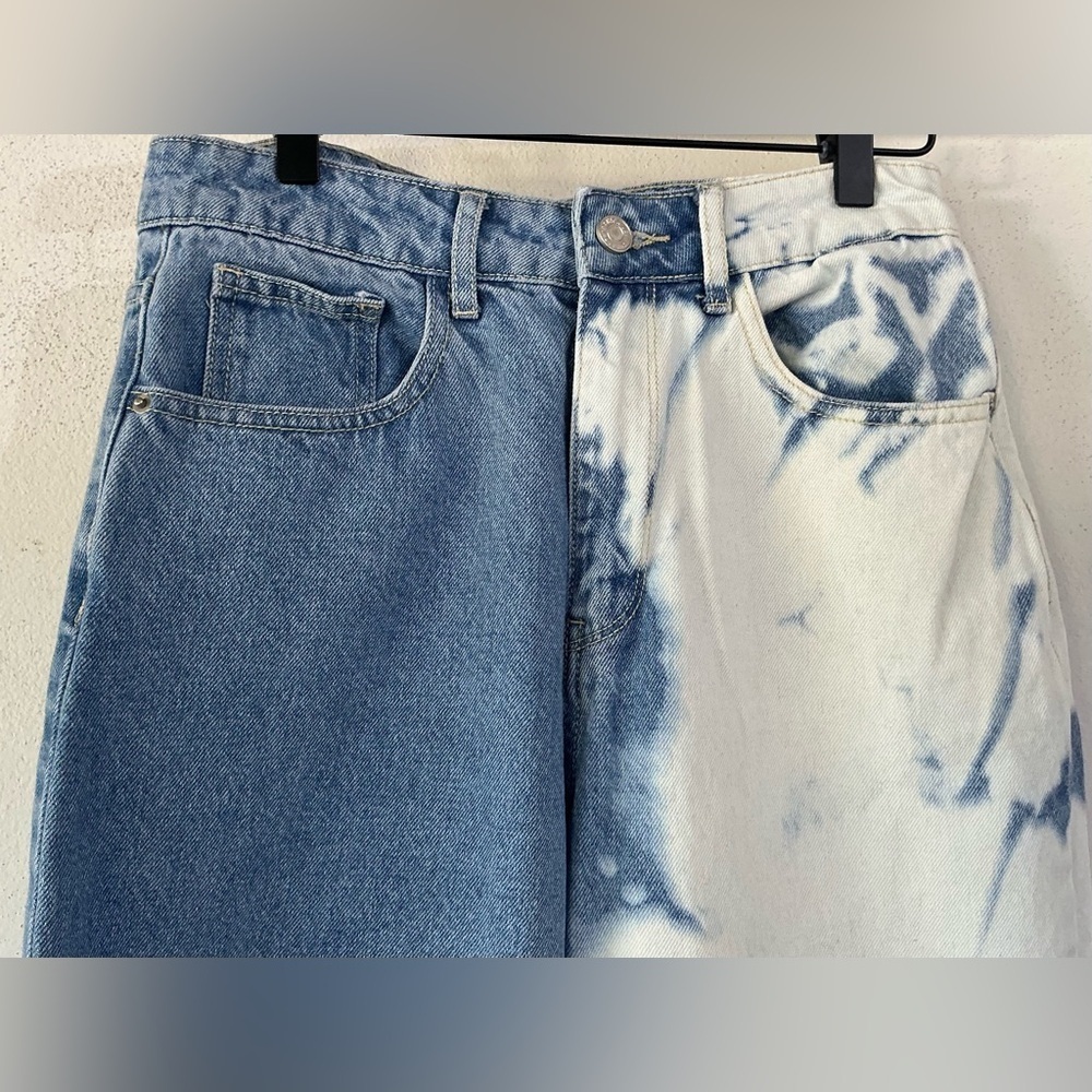 SHEIN Two-Tone Blue and White Women's Jeans - Picture 4 of 10